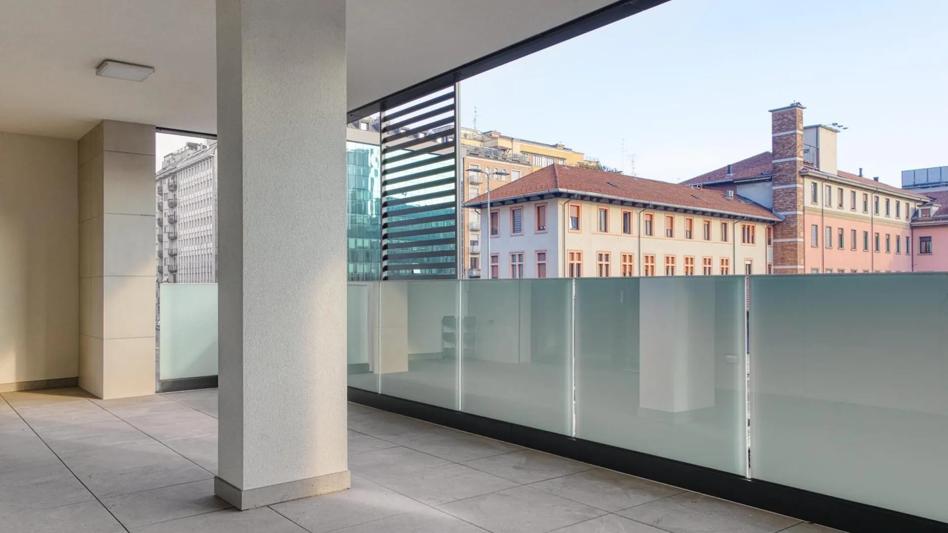 Green Suites In Financial District 4 Pax Milan